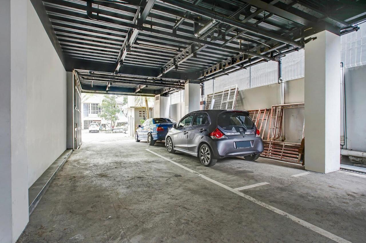 Reddoorz @ Pelajar Pejuang 3 Hotel Bandung Exterior foto