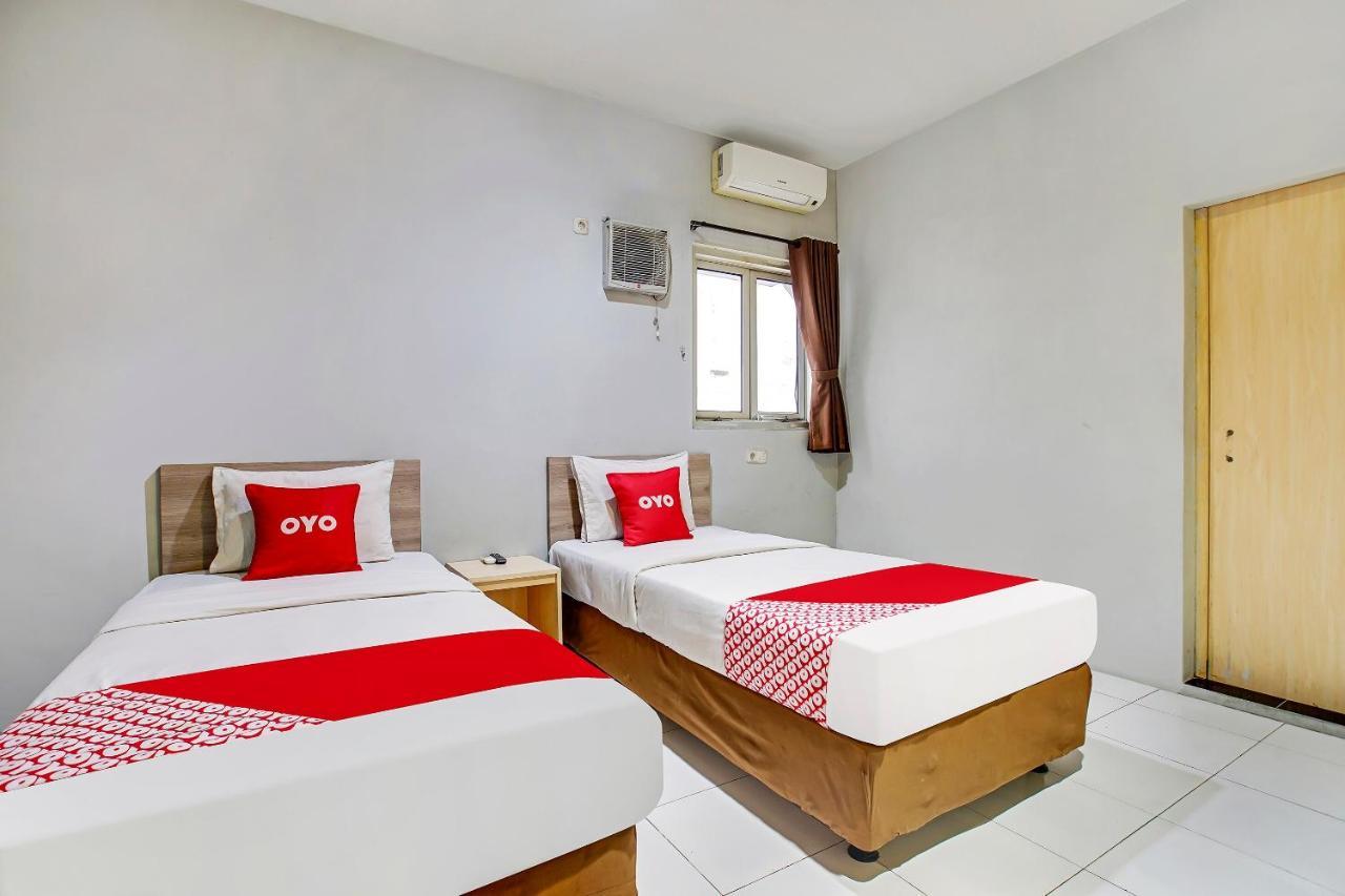 Reddoorz @ Pelajar Pejuang 3 Hotel Bandung Exterior foto