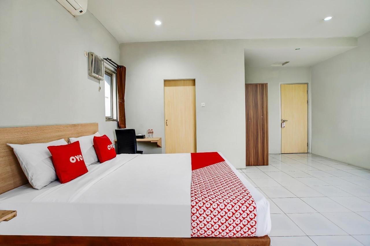 Reddoorz @ Pelajar Pejuang 3 Hotel Bandung Exterior foto