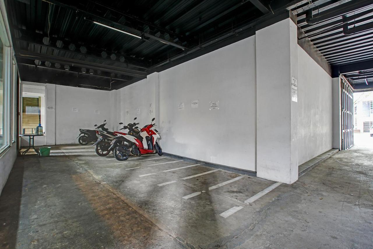 Reddoorz @ Pelajar Pejuang 3 Hotel Bandung Exterior foto