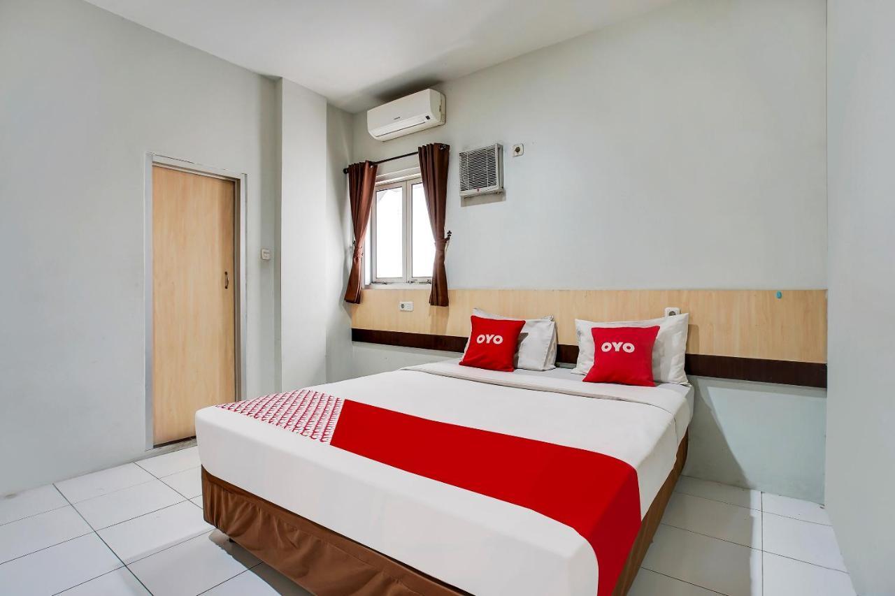 Reddoorz @ Pelajar Pejuang 3 Hotel Bandung Exterior foto