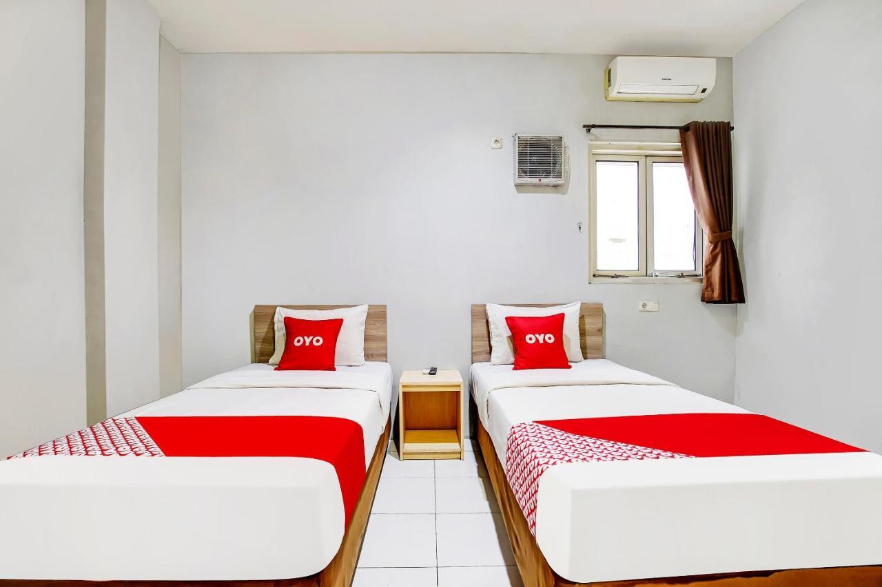 Reddoorz @ Pelajar Pejuang 3 Hotel Bandung Exterior foto