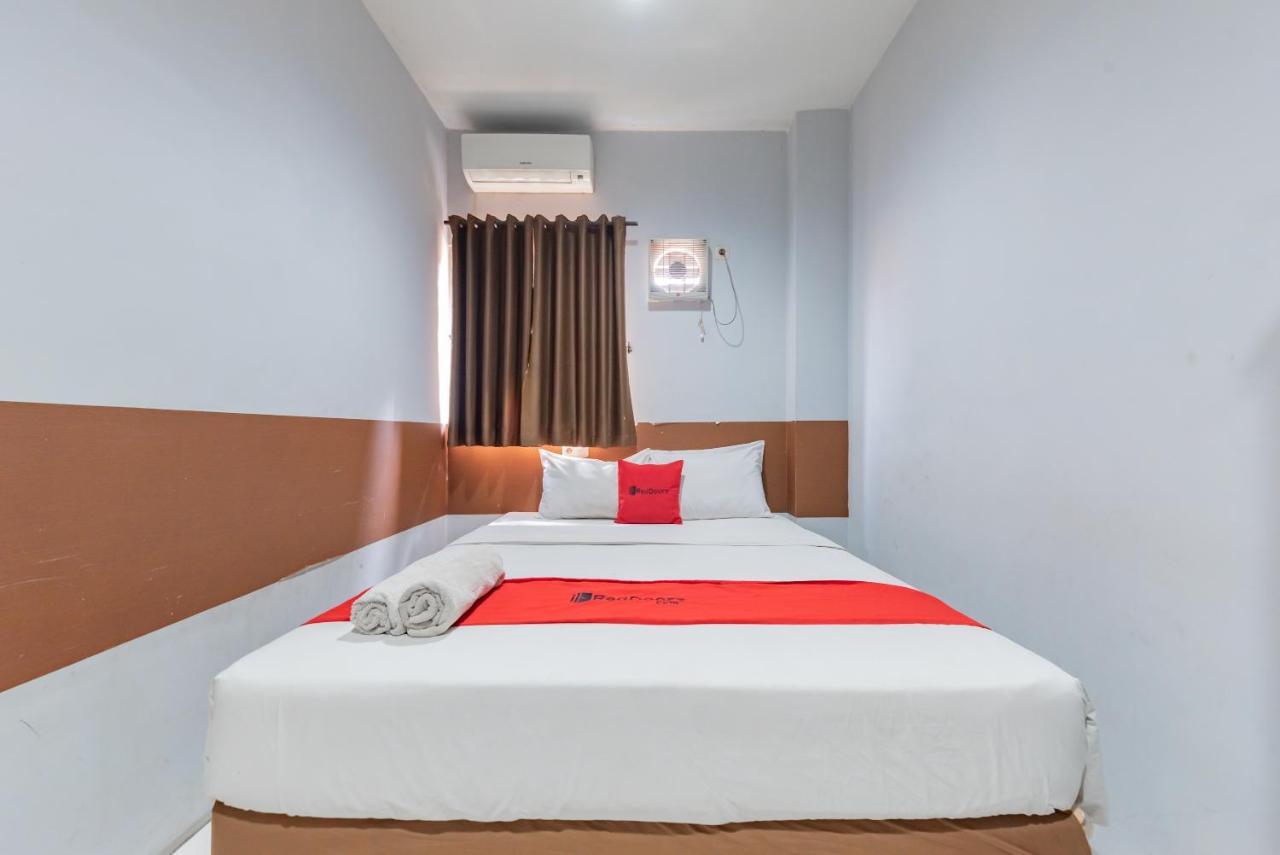 Reddoorz @ Pelajar Pejuang 3 Hotel Bandung Exterior foto