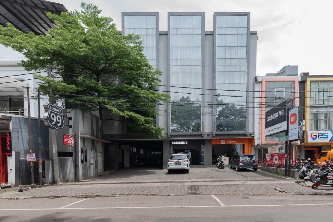 Reddoorz @ Pelajar Pejuang 3 Hotel Bandung Exterior foto